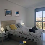 Daire Cozy Beachside 2br Retreat Tv23 *